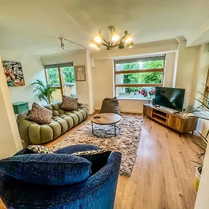  Apartment Plum Tree Penthouse