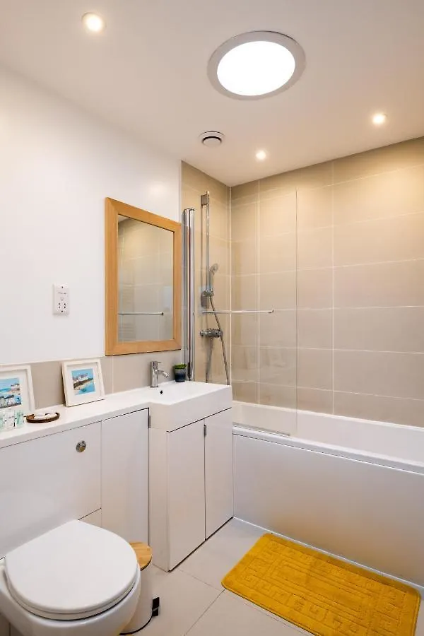 Apartment Cambridge Stays Diamond 2Br Apartment-Central-Parking-Walk To City & Train Station